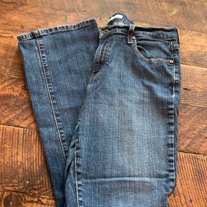 Levi Bootcut Jeans - Size 12